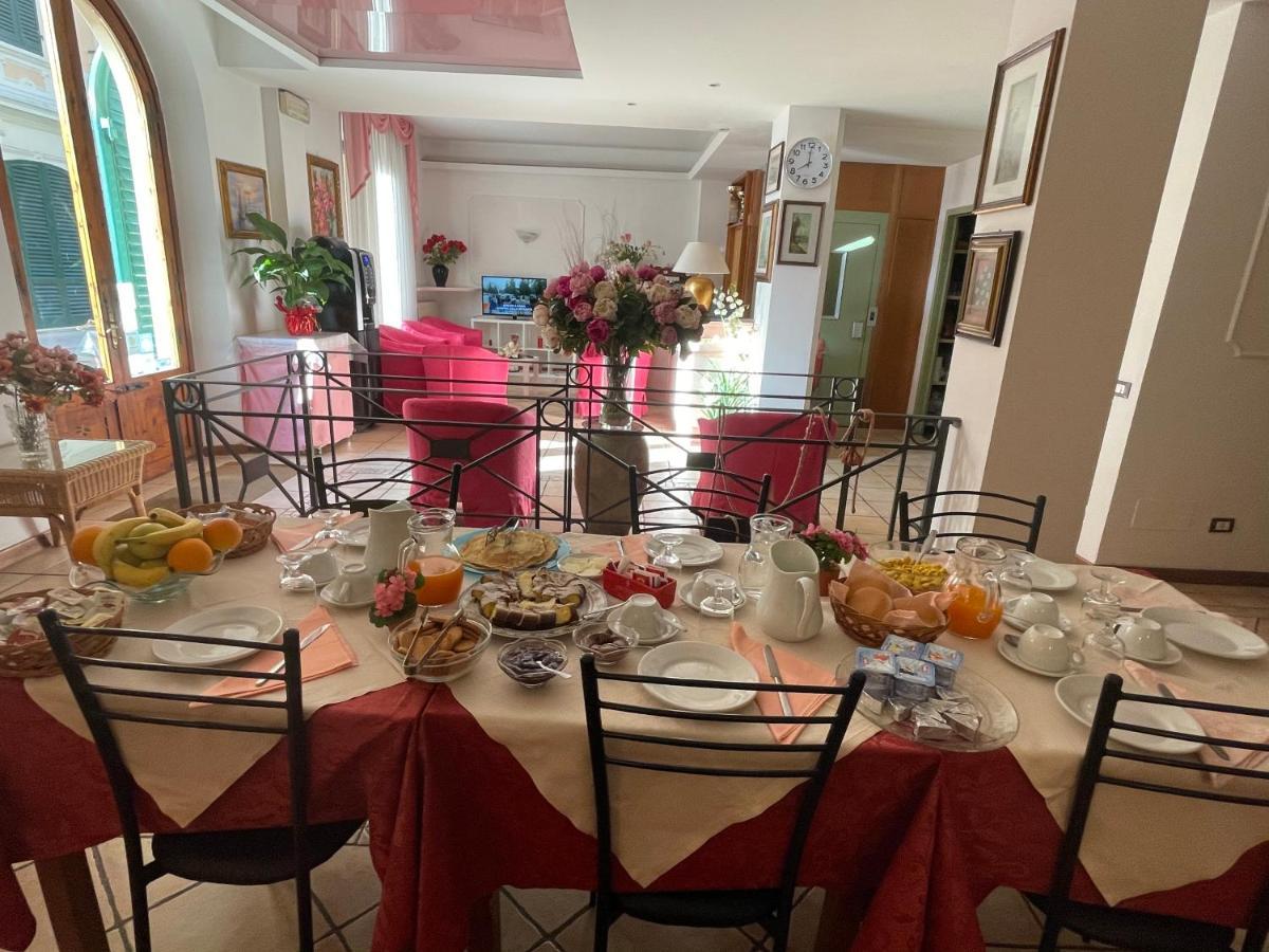 Hotel Venezia Montecatini Terme Ngoại thất bức ảnh