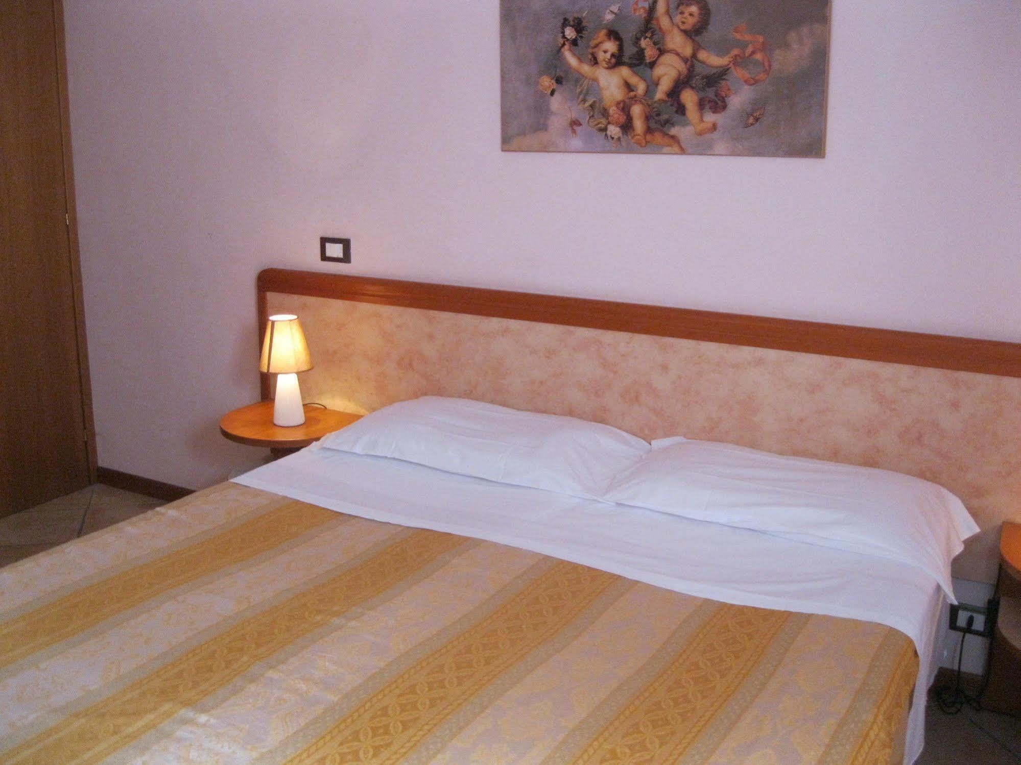 Hotel Venezia Montecatini Terme Ngoại thất bức ảnh