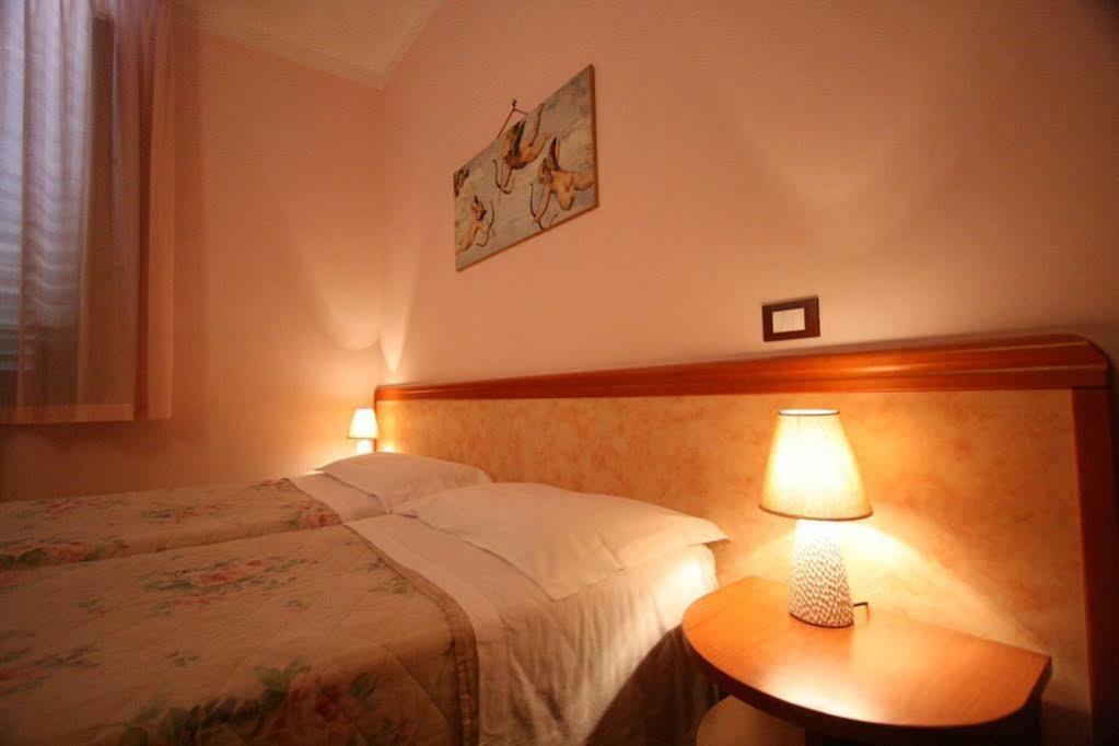 Hotel Venezia Montecatini Terme Ngoại thất bức ảnh